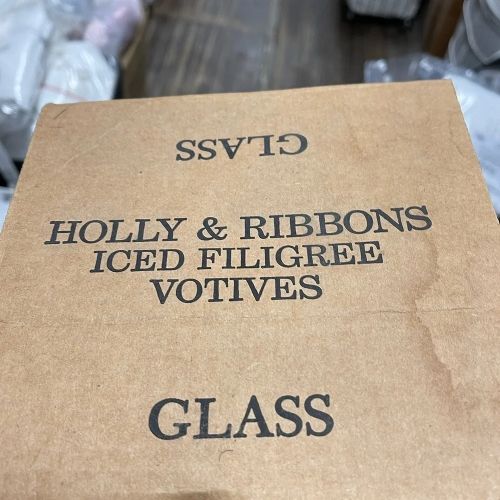 Home Interiors set of 4 Holly & Ribbon clear votives